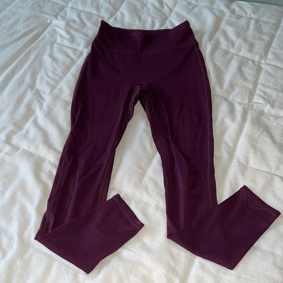 Anywhere Highwaisted Fabletics Legging - Picture 3 of 6